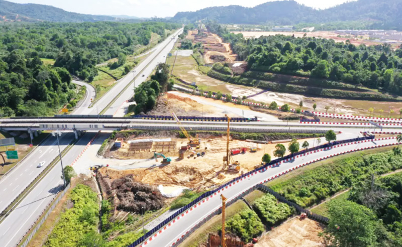 馬來西亞東海岸鐵路鋼結(jié)構(gòu)及圍護工程.jpg